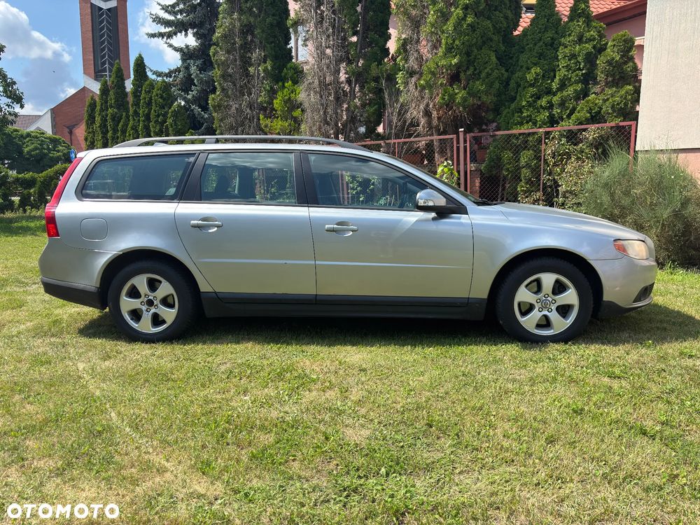 Volvo V70 - 8