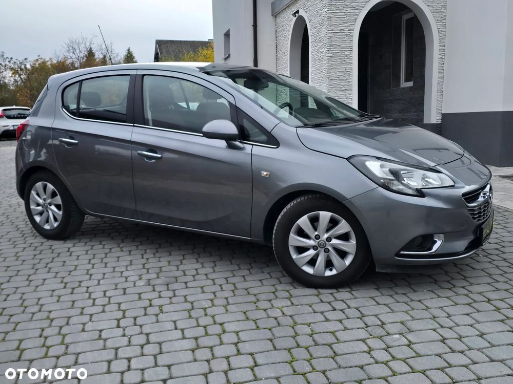 Opel Corsa 1.4 16V Cosmo - 8