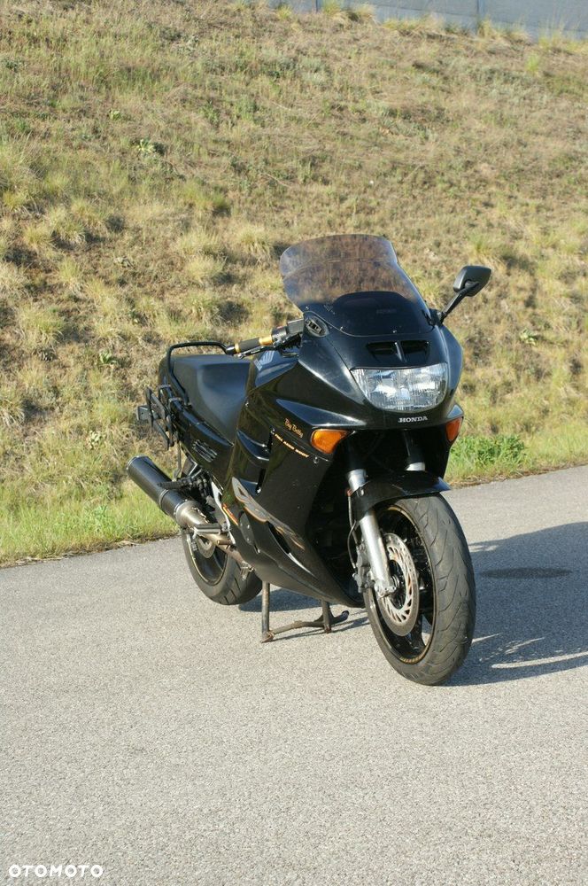 Honda CBR - 3