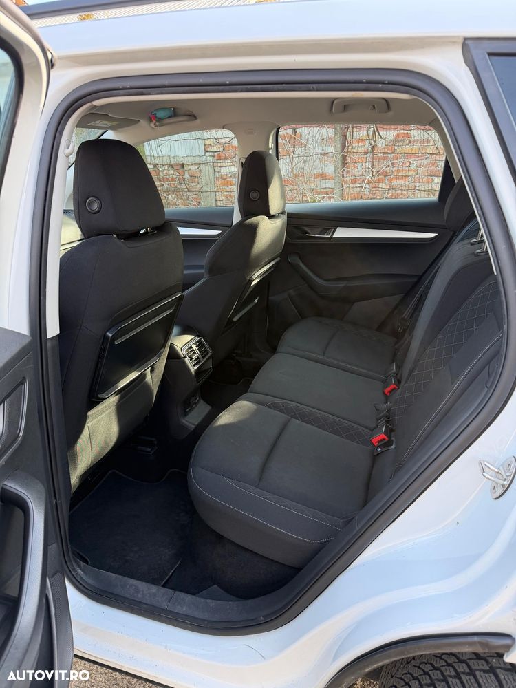 Skoda Karoq 2.0 TDI SCR DSG Style - 13