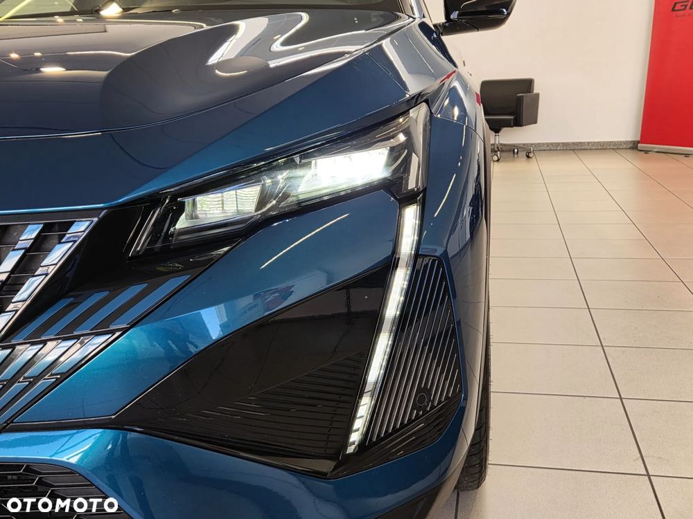 Peugeot 408 1.6 Plug-In Hybrid 180 GT EAT8 - 7