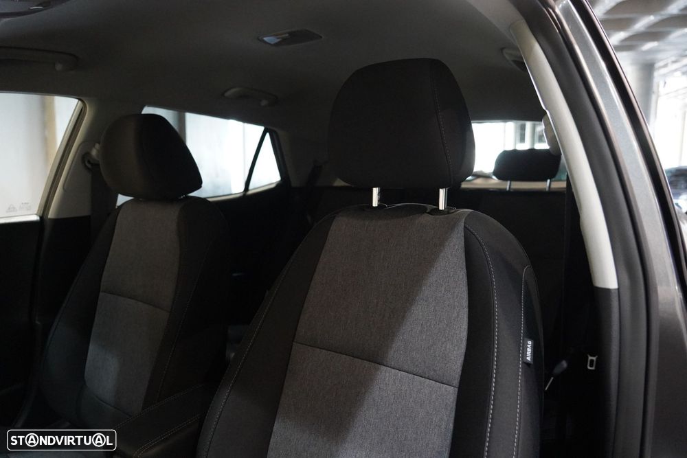 Kia Stonic 1.0 T-GDi Tech - 28