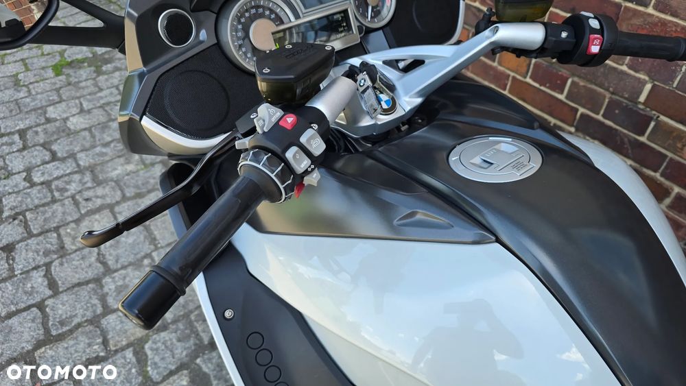 BMW K - 18