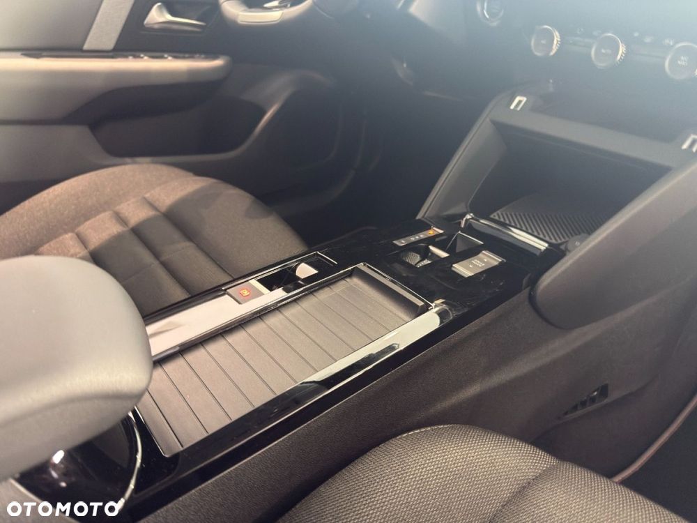 Citroën C4 1.2 mHEV Collection eDCT6 - 23