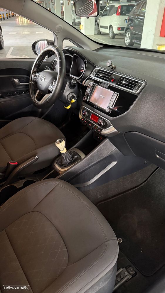 Kia Rio 1.2 CVVT Urban - 18