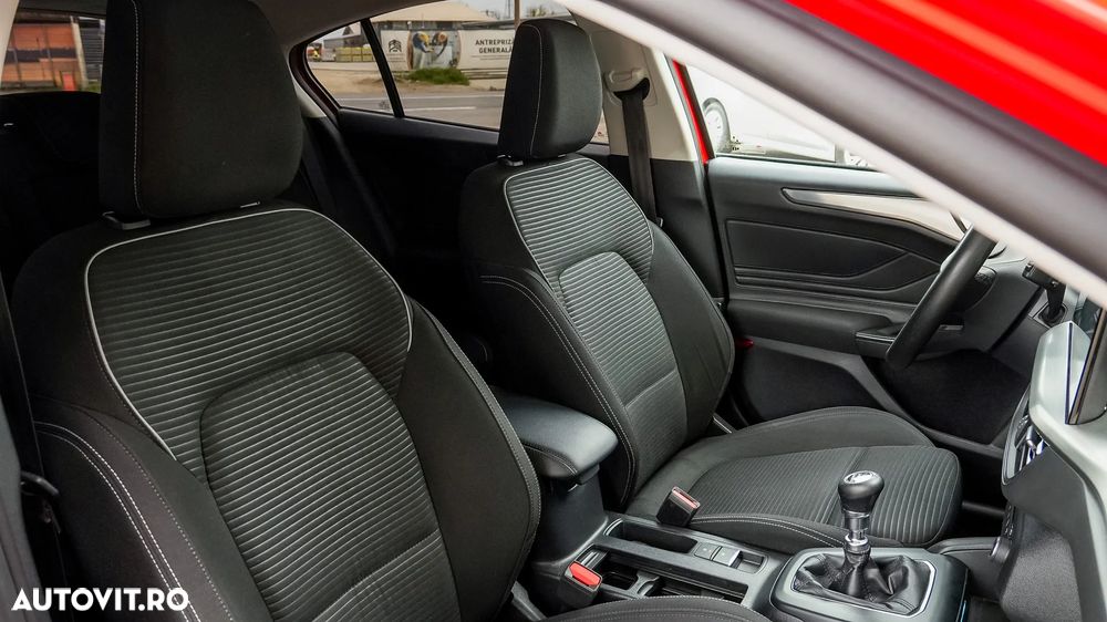 Ford Focus 1.0 EcoBoost Hybrid ACTIVE STYLE - 29