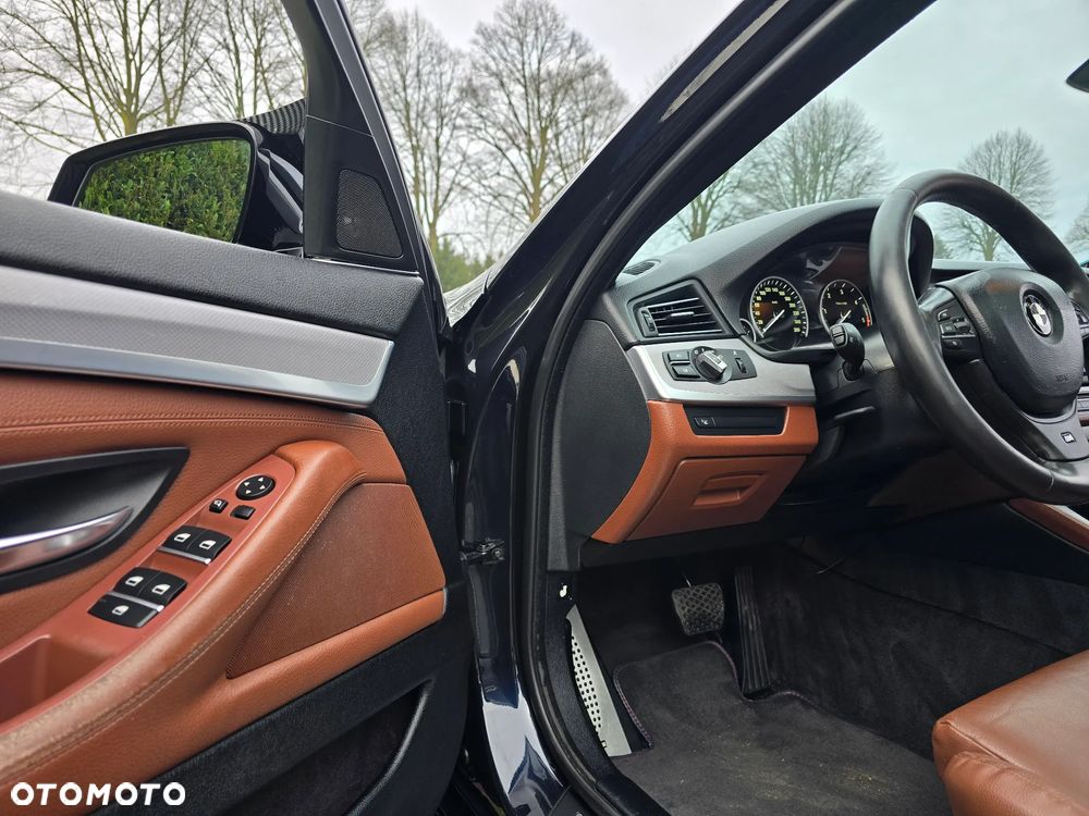 BMW Seria 5 - 13