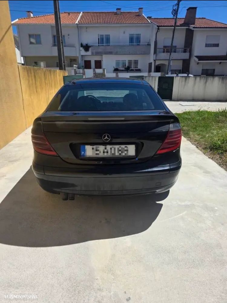 Mercedes-Benz C 220 CDI Sportcoupe - 4