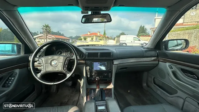 BMW 725 - 4