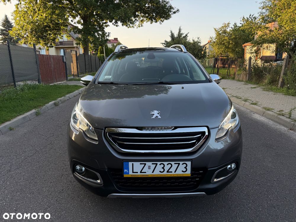 Peugeot 2008 1.2 Pure Tech Allure S&S - 2