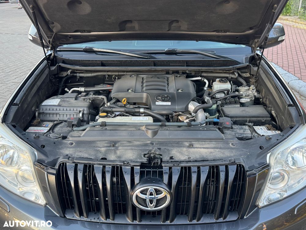 Toyota Land Cruiser 3.0l Turbo D-4D Aut. Luxury - 10