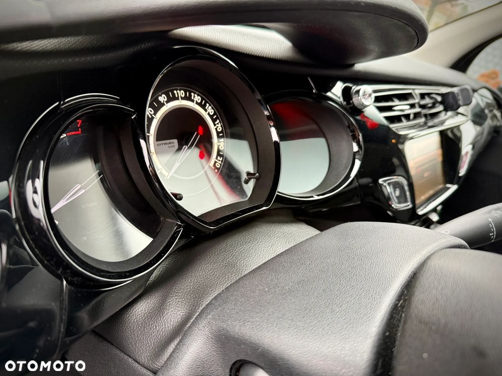 Citroën C3 1.2 VTi Exclusive - 31