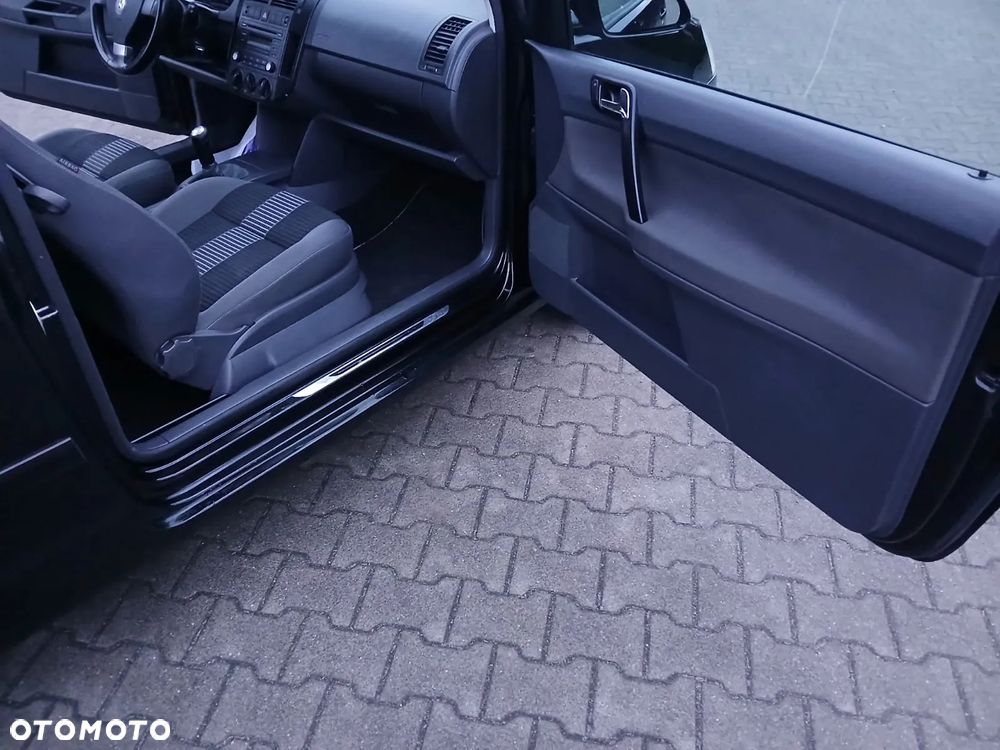 Volkswagen Polo - 5