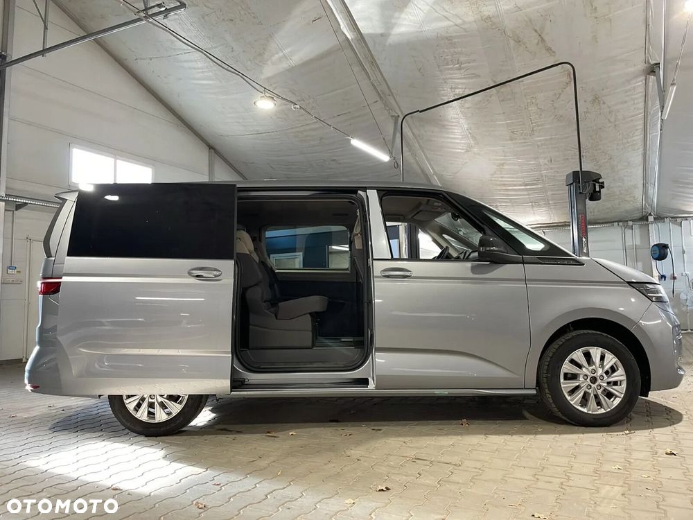 Volkswagen Multivan 2.0 TDI L2 Family DSG - 9