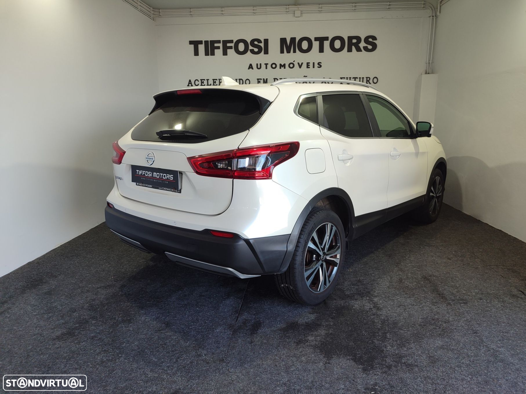 Nissan Qashqai 1.3 DIG-T Tekna Premium - 6