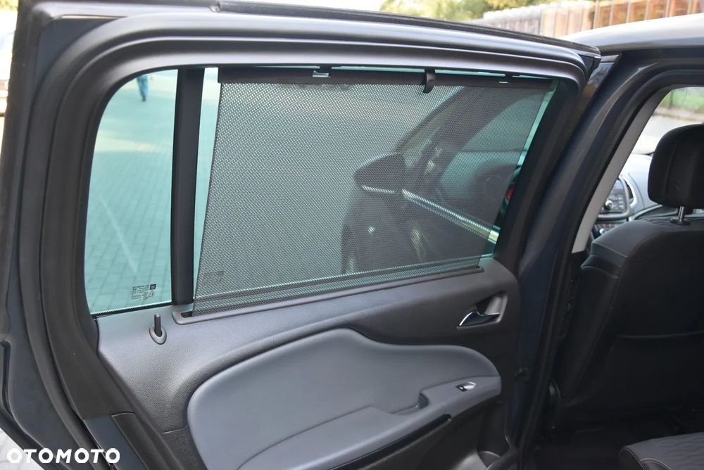 Opel Zafira Tourer 1.6 CDTI ecoFLEX Start/Stop Innovation - 28