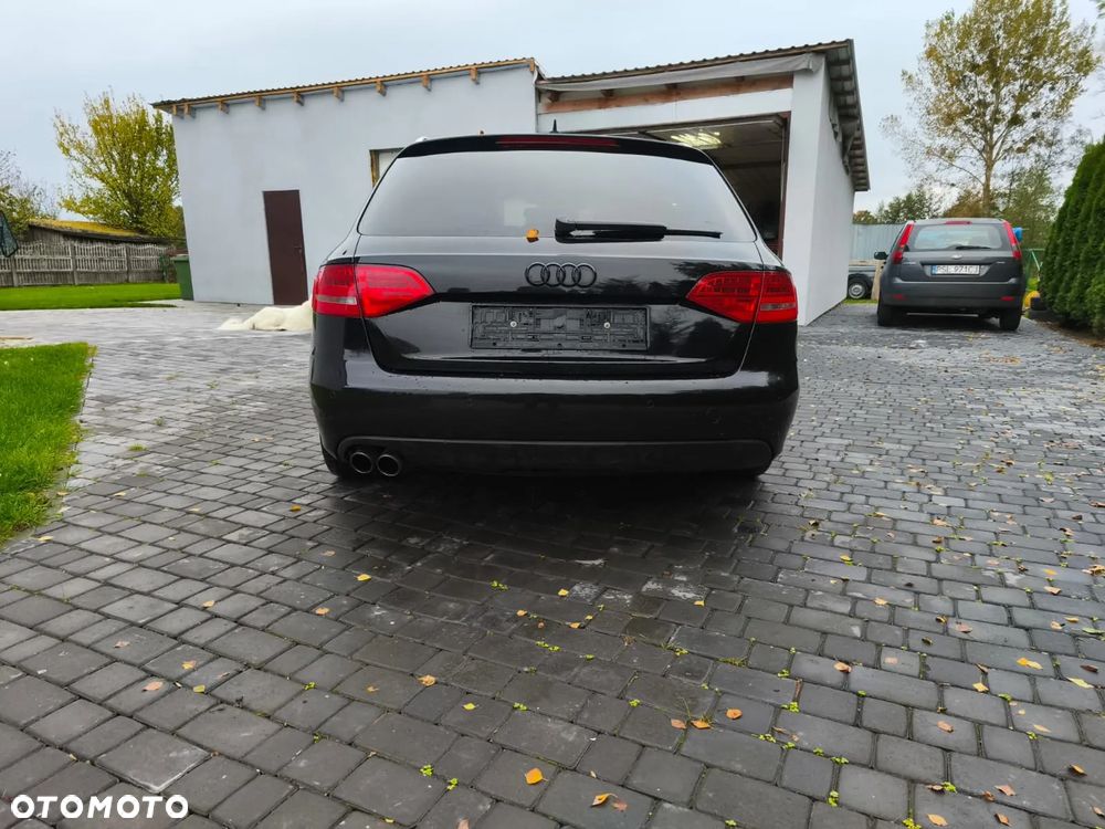 Audi A4 Avant - 6