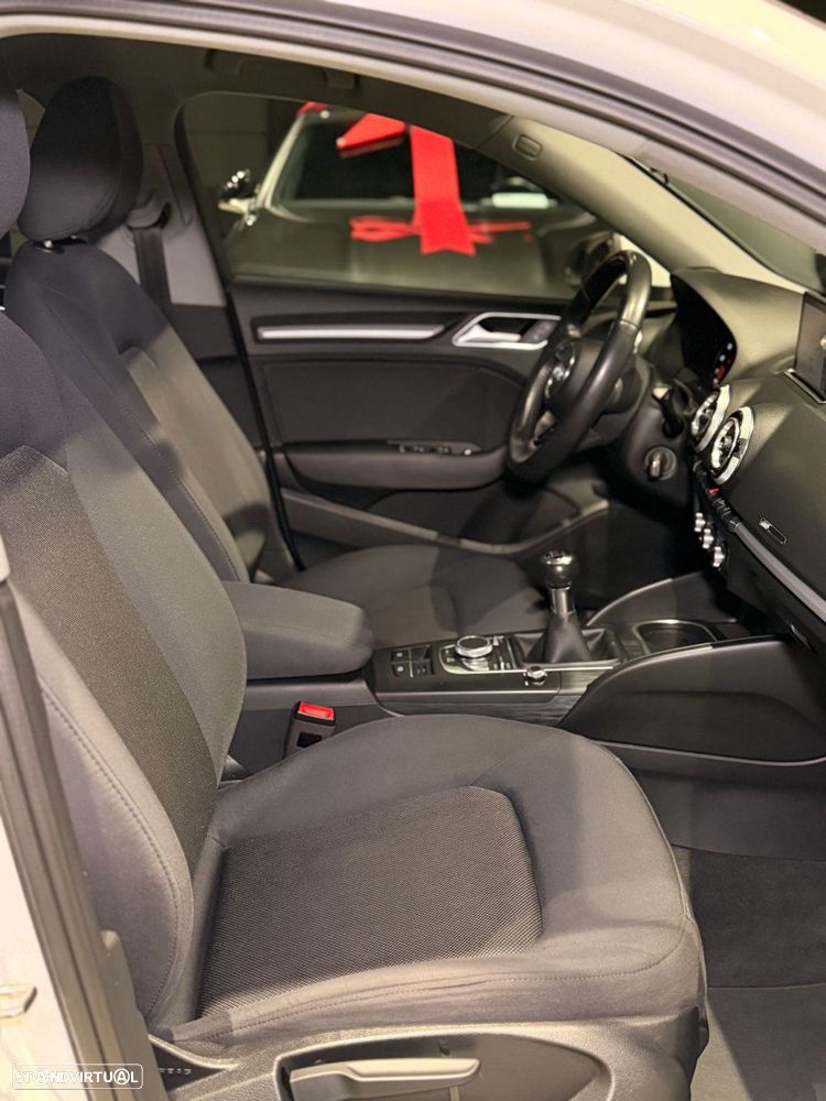 Audi A3 Limousine 1.0 TFSI S-line - 28