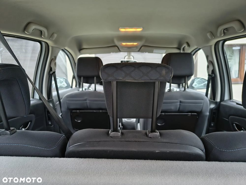 Renault Scenic - 8