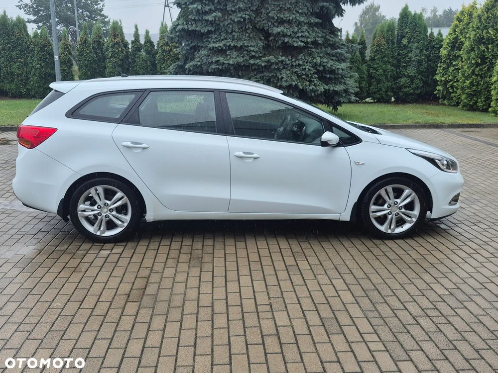 Kia Ceed - 7