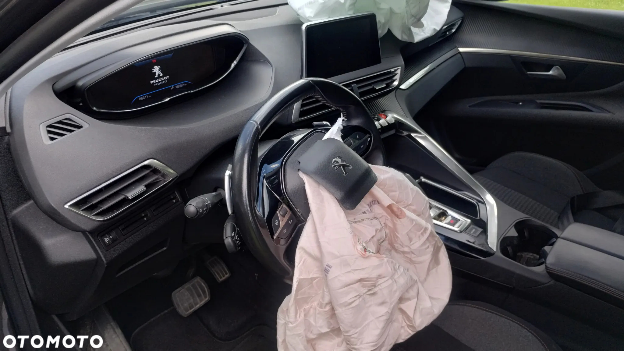 Peugeot 3008 BlueHDi 130 Stop & Start EAT8 Allure Business-Paket - 14