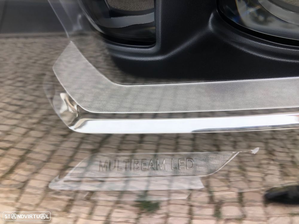 Mercedes-Benz A 250 e AMG Line - 17