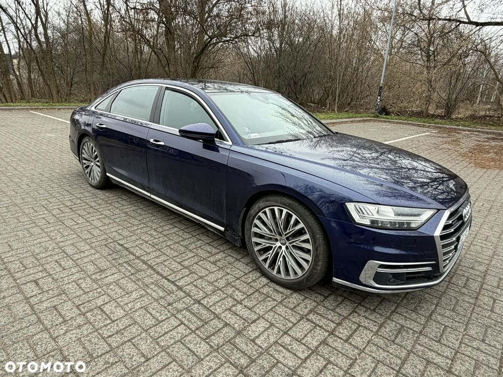 Audi A8 2019 photo 2