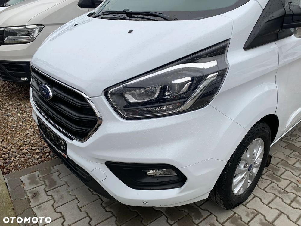 Ford CUSTOM LIMITED EDITION KOMFORT+ REF. KSENONOWE PLUS LEDOWE, NAWIGACJA, KAMERA, PARKTRONIKI, ZABUDOWA SERWIS, WARSZTAT, WINDA - RAMPA NAJAZD TRANSPORTOWY - 25