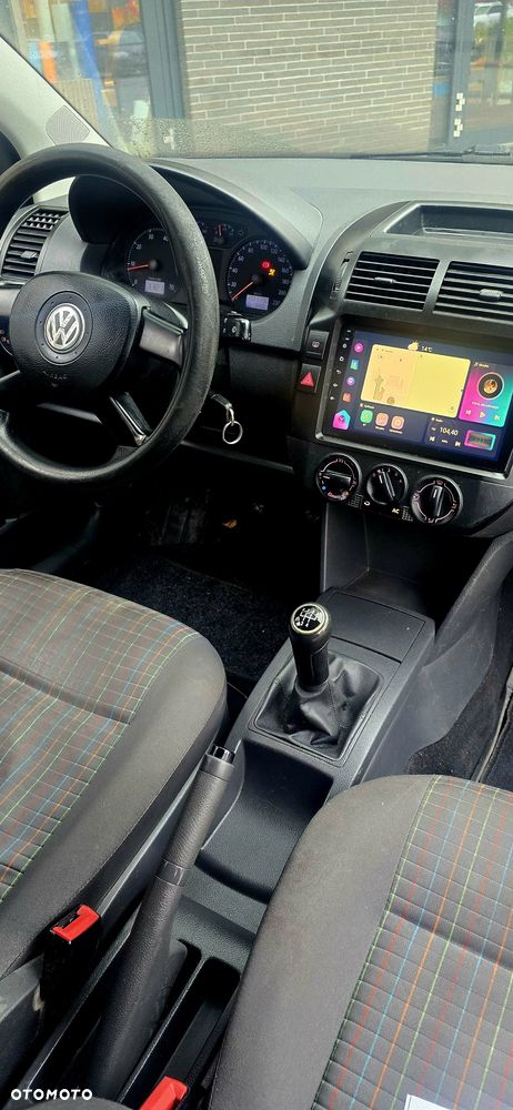 Volkswagen Polo - 6