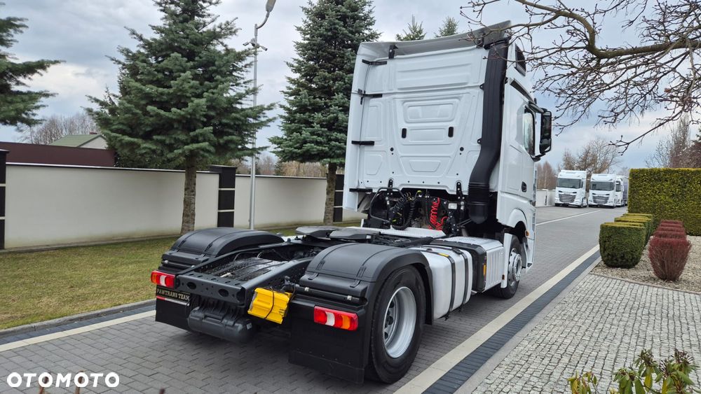 Mercedes-Benz MERCEDES-BENZ///ACTROS///BIG SPACE///1851///2020///JEDYNE 220  TYŚ KM///STANDARD///DUŻE  ZBIORNIKI///EURO6///STAN JAK NOWY - 8
