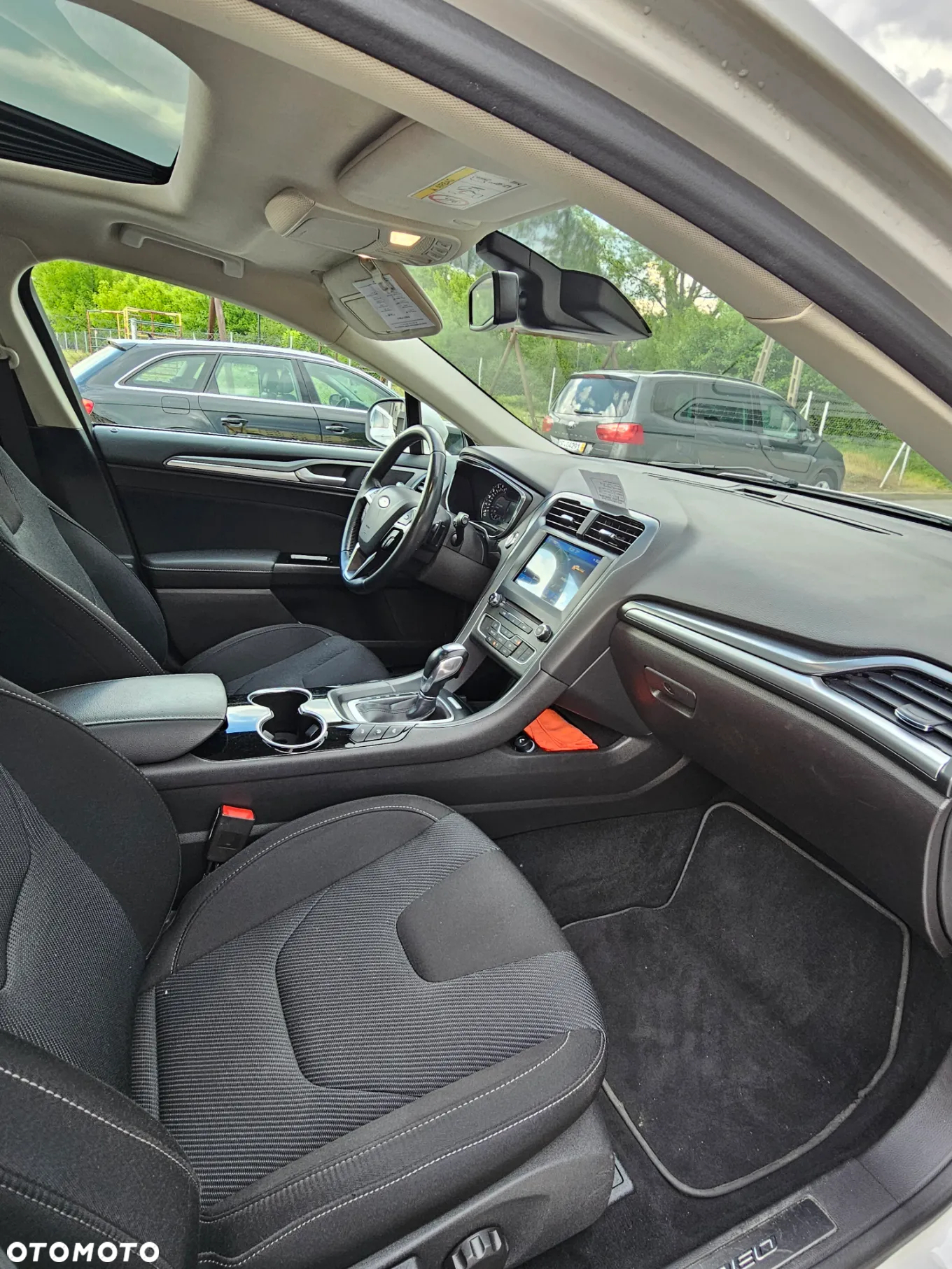 Ford Mondeo - 14