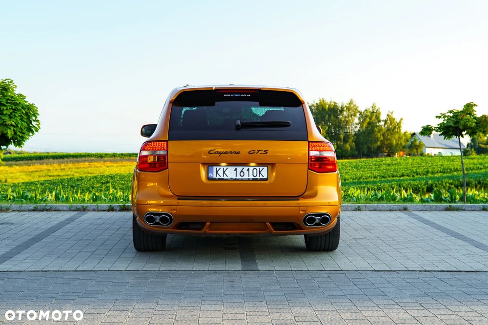 Porsche Cayenne - 5