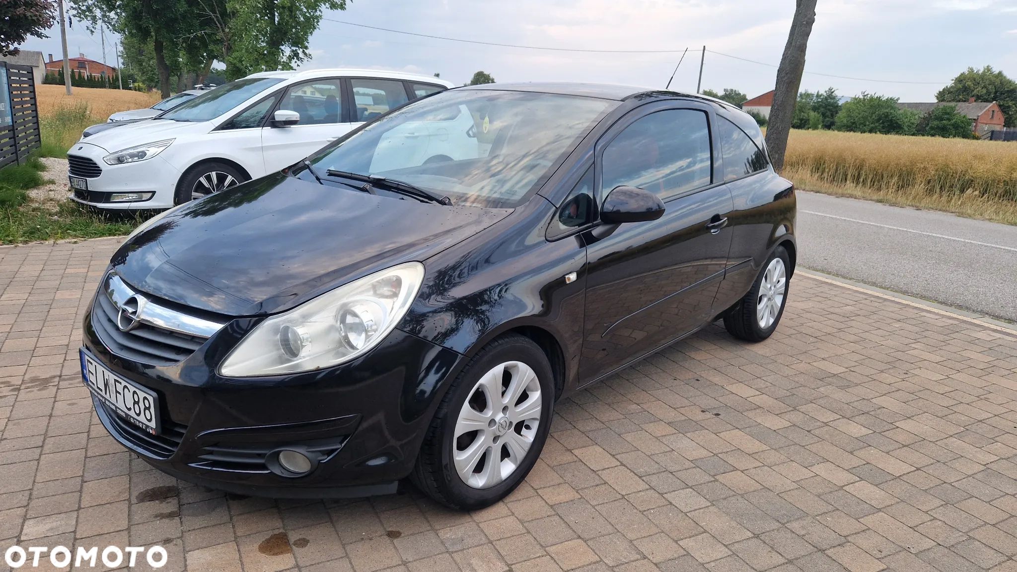 Opel Corsa 1.4 16V Enjoy - 1