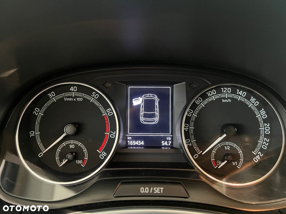 Skoda Fabia 1.0 TSI Ambition - 19