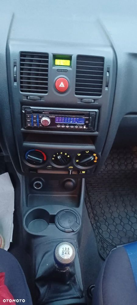 Hyundai Getz 1.1 - 15