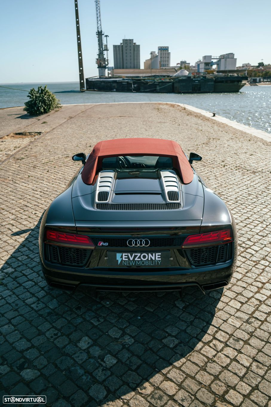 Audi R8 Spyder V10 plus 5.2 FSI quattro S tronic - 5