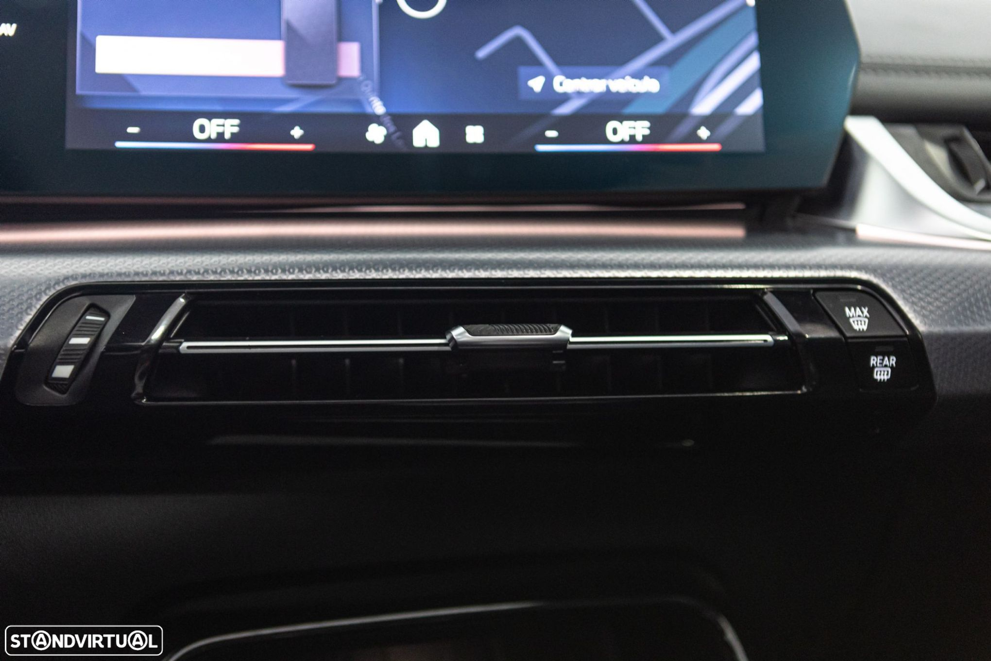BMW 218 Active Tourer i Pack Desportivo M Auto - 42