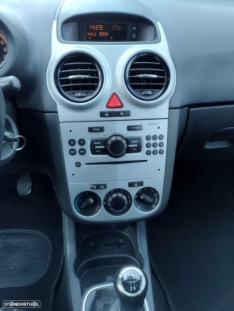 Opel Corsa 1.3 CDTi Enjoy EcoFLEX - 22