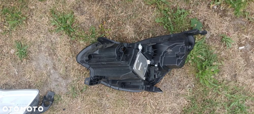 RENAULT CAPTUR II 2019 2020 lampa prawa przód przednia FUL LED - 2