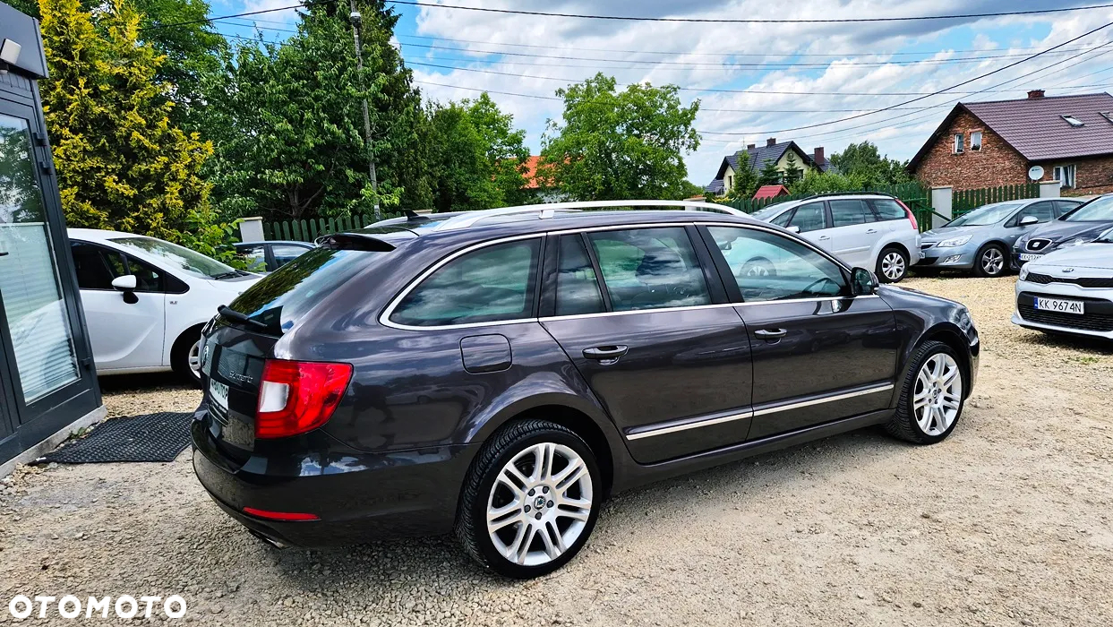 Skoda Superb 2.0 TSI Business DSG - 15