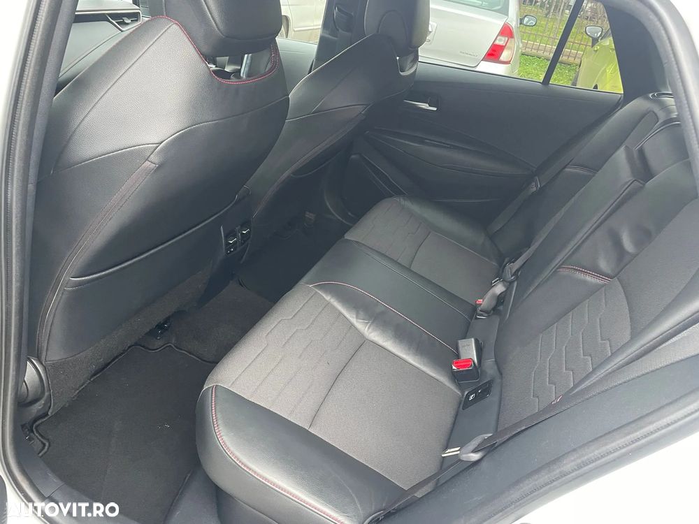 Toyota Corolla 1.8 HSD TS Exclusive Plus tapiterie Neagra - 8