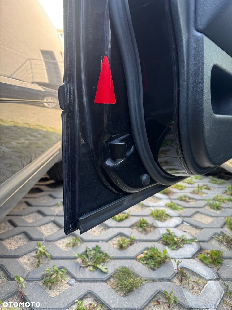BMW Seria 5 - 25