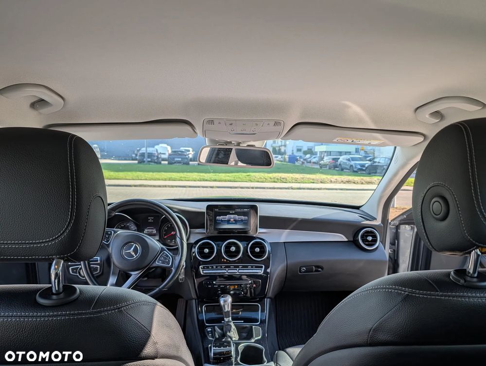 Mercedes-Benz Klasa C 180 - 17