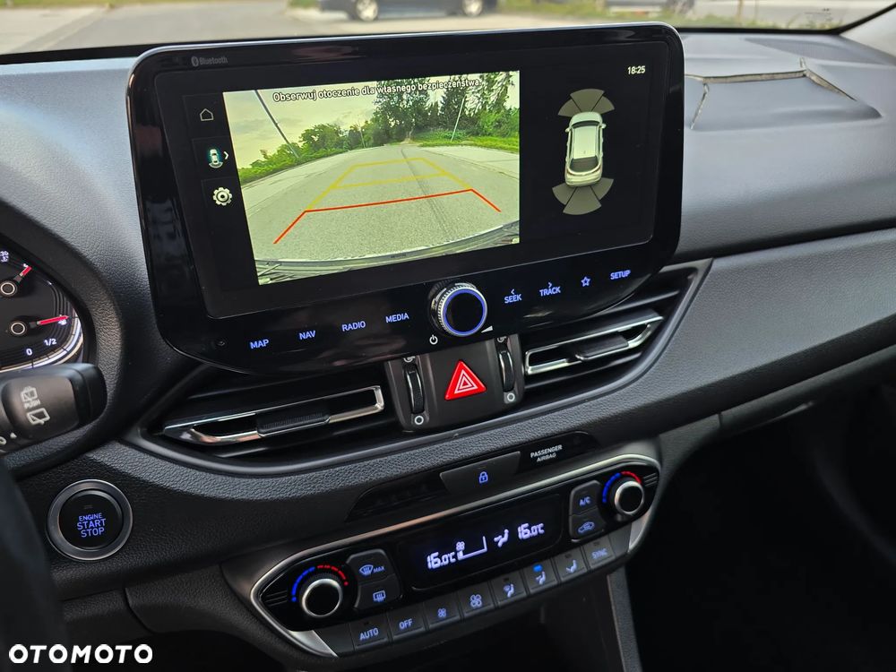 Hyundai i30 1.6 CRDI Trend - 8