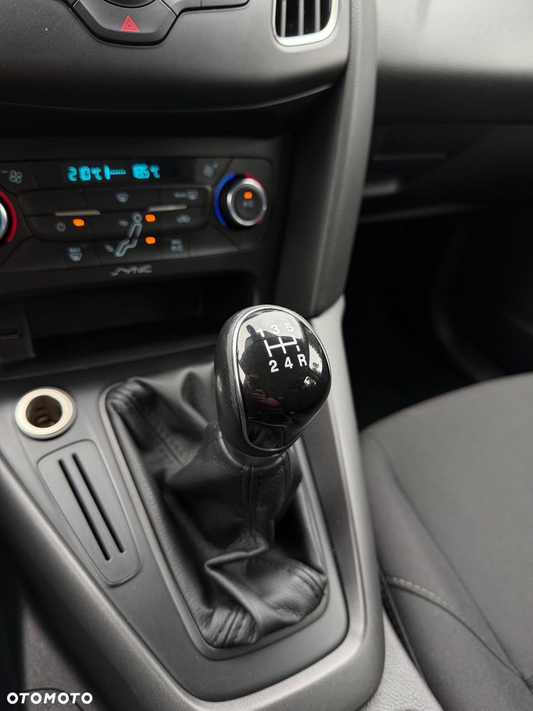 Ford Focus 1.6 Gold X (Trend) - 20
