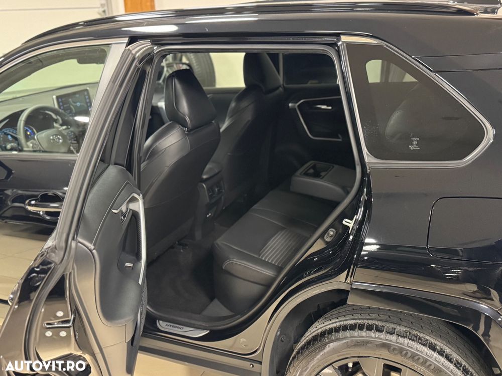 Toyota RAV4 2.5 4x4 Black Edition - 8