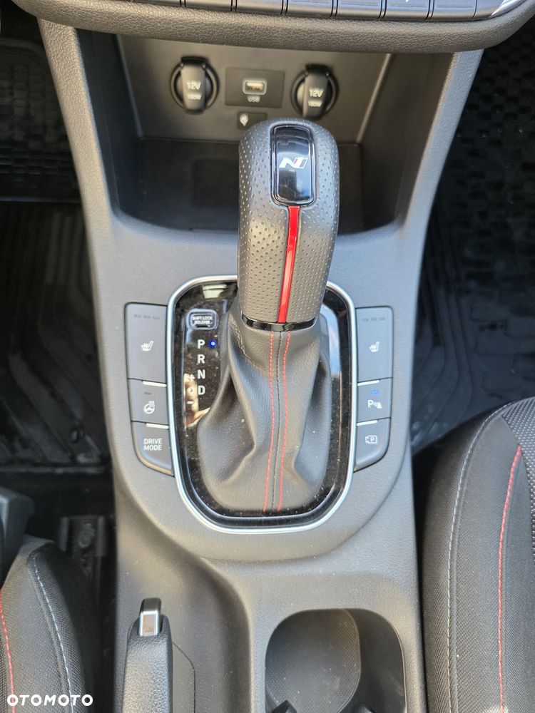 Hyundai i30 1.5 T-GDI 48V-Hybrid DCT N-Line - 11