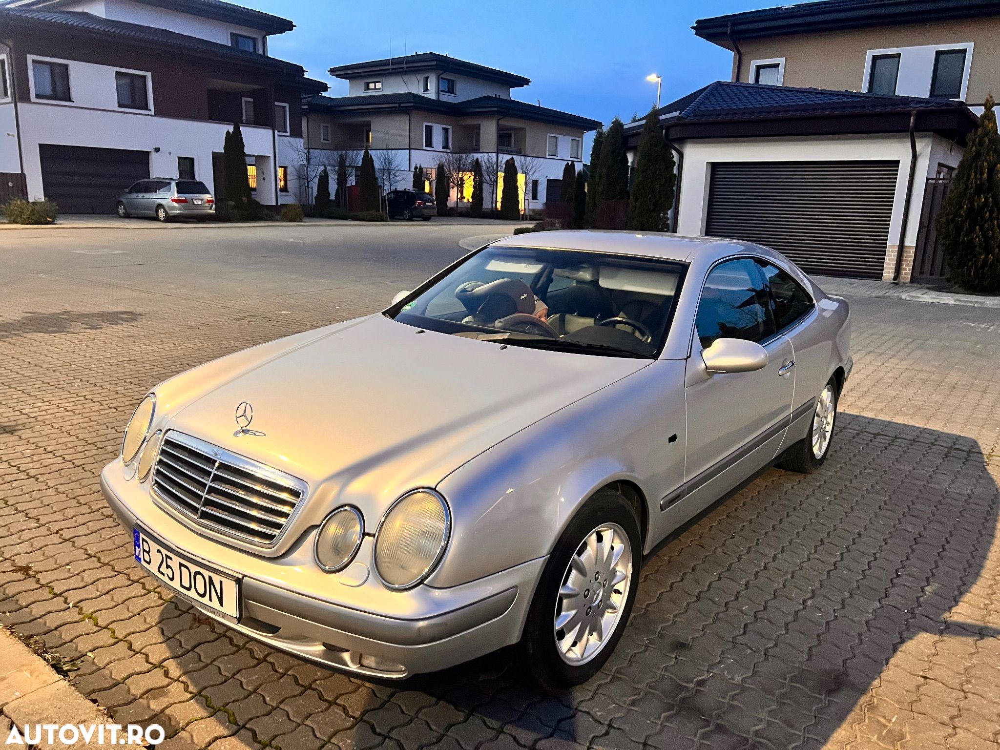 Mercedes-Benz CLK - 1
