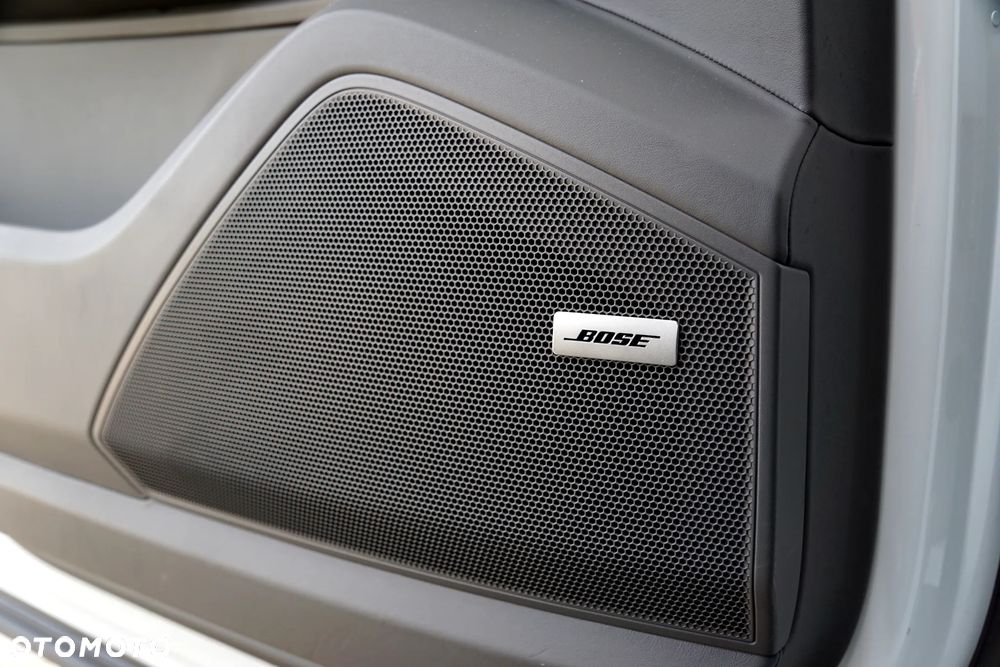 Porsche Cayenne Standard - 14