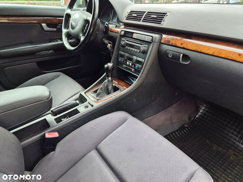 Audi A4 Avant 1.9 TDI - 5